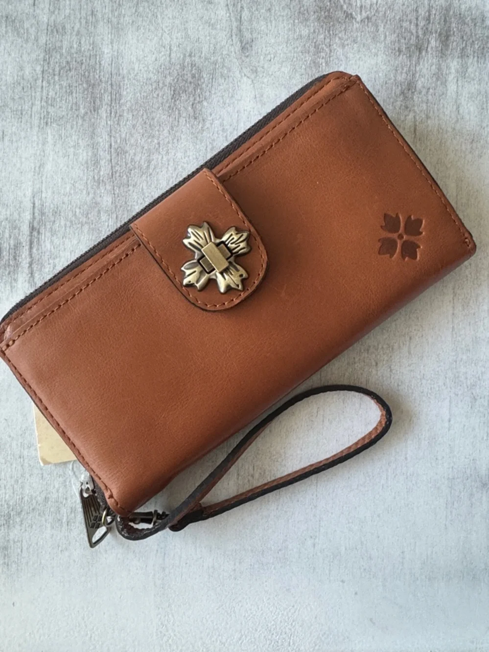 Patricia Nash Vintage Disteress Edeline Leather Large Wristlet Wallet Biscuit